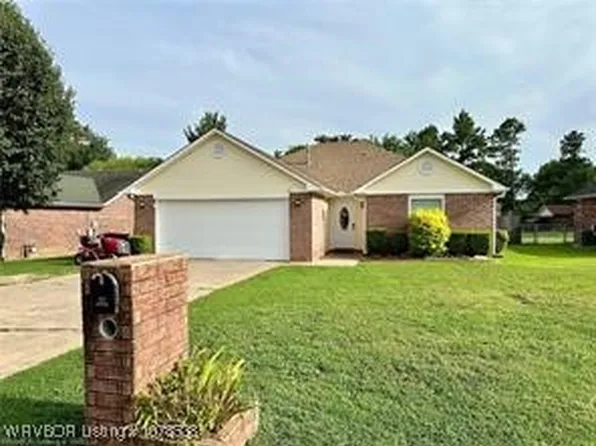 605 Nikolas St, Lavaca, AR 72941