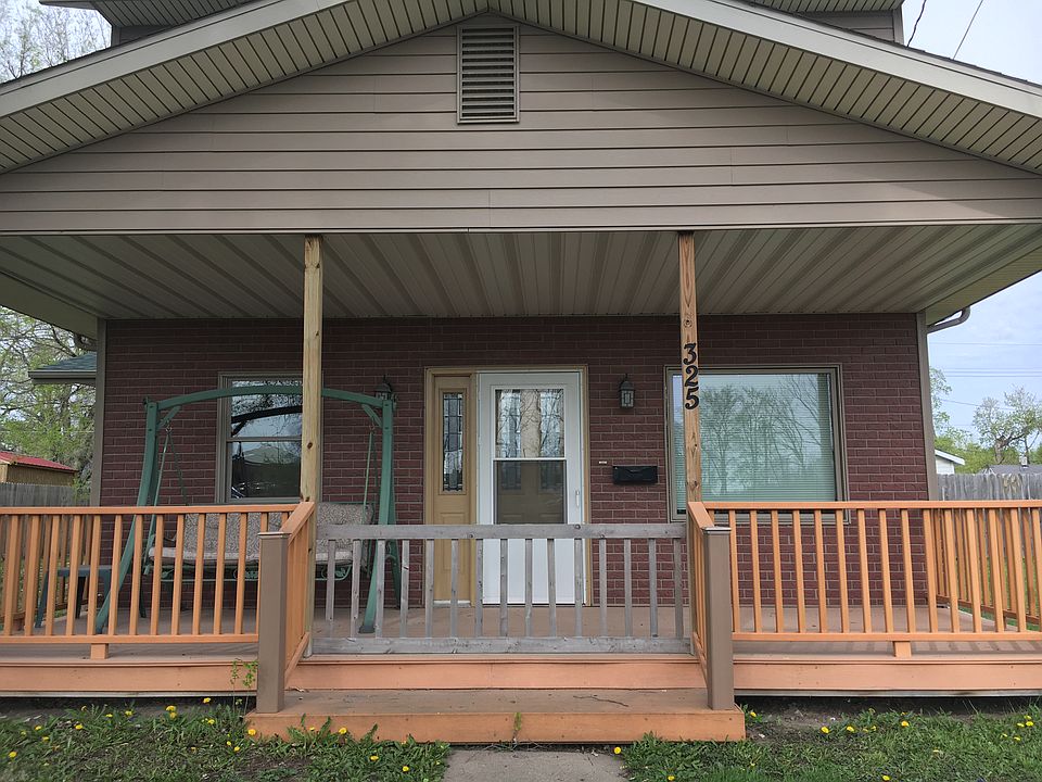 Covered Front Porch
