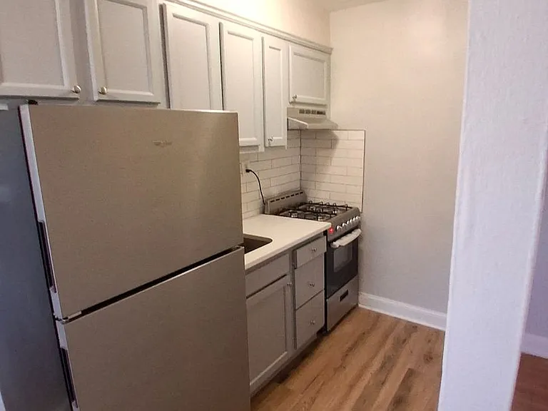 1266 Morse St NE — Photo 18