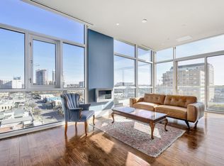 555 5th St #801, Austin, TX 78701