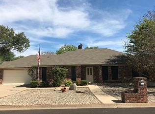 123 Caribou Ln, Kerrville, TX 78028