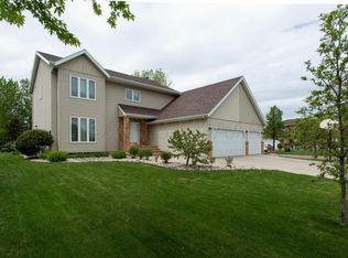 2868 28th Ave S, Fargo, ND 58103