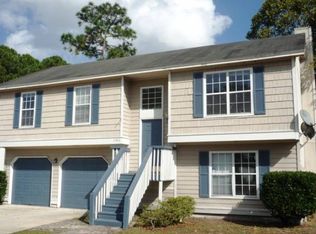 11453 Blossom Ridge Dr, Jacksonville, FL 32218