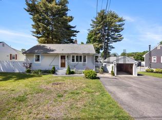 371 Salem St, Woburn, MA 01801