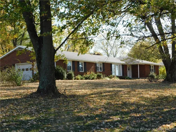 1304 S State Road 135, Salem, IN 47167