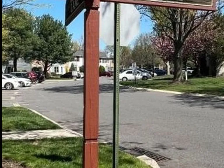 3 Fisher Dr — Photo 1