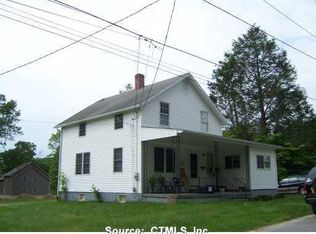 7 Promenade St, Moosup, CT 06354