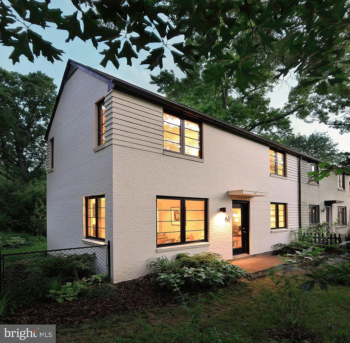 6J Hillside Rd photo 1