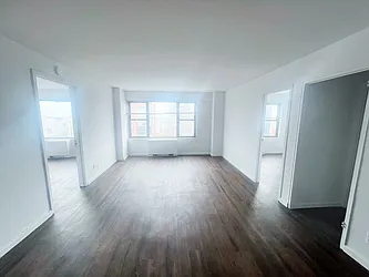 Rented by Manhattan Realty Group