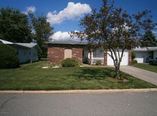 9 Lamb Rd, Brick, NJ 08724