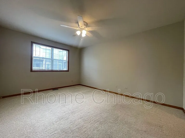 519 W Parkside Dr — Photo 22