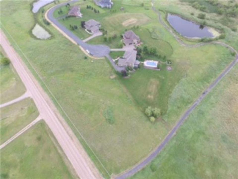 2nd image of 6539 Bluestem Rd N