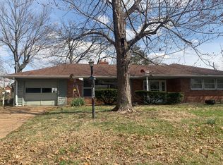 3620 McKibbon Rd, Saint Louis, MO 63114