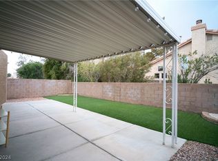 866 Single Tree Dr, Las Vegas, NV 89123