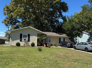 1503 Summit Ridge Rd, Champaign, IL 61821