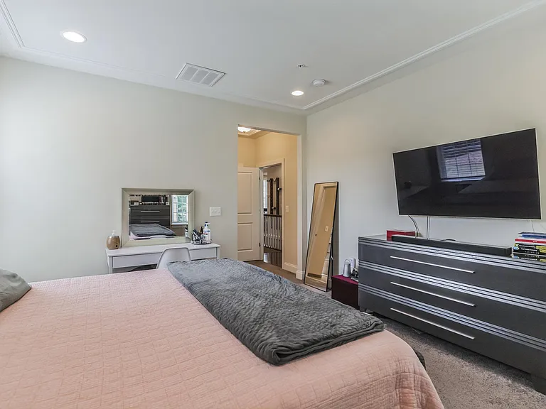392 Buckeye Cir — Photo 10