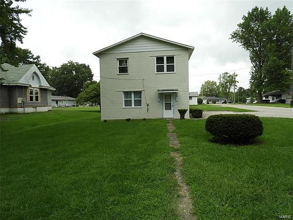 3rd image of 217 E Sallee Ave