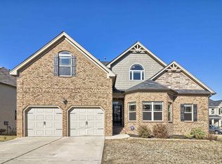 639 Meadow Grass Ln, Lexington, SC 29072
