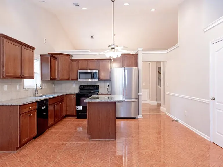 1159 Simonton Glen Way — Photo 12