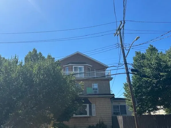 18 Kelly Blvd, Staten Island, NY 10314