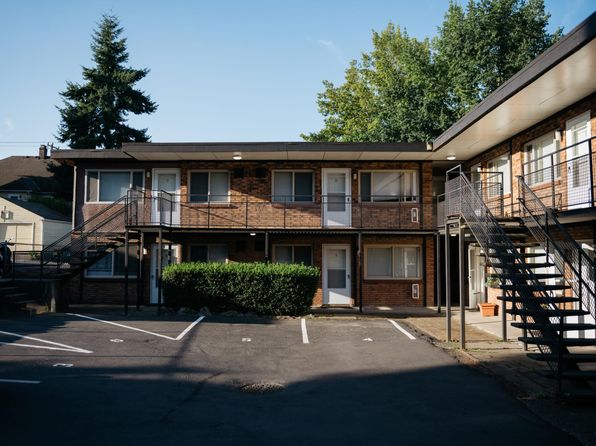 4423 S Brandon St APT 1