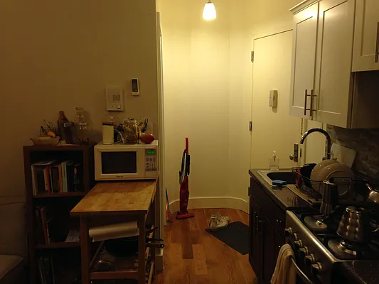 Rented by Wyckoff Heights Realty Inc. | media 42