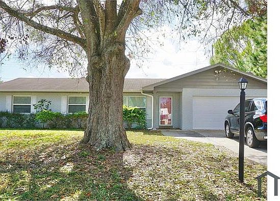 1st image of 153 Browning Cir