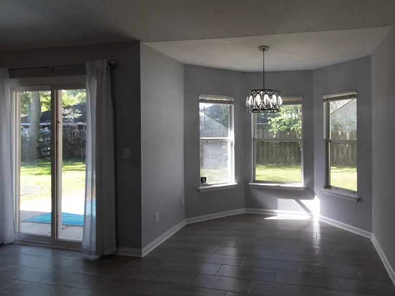 236 Clover Ct — Photo 13