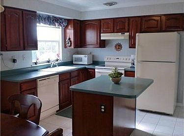 3rd image of 8031 Woodcreek Dr