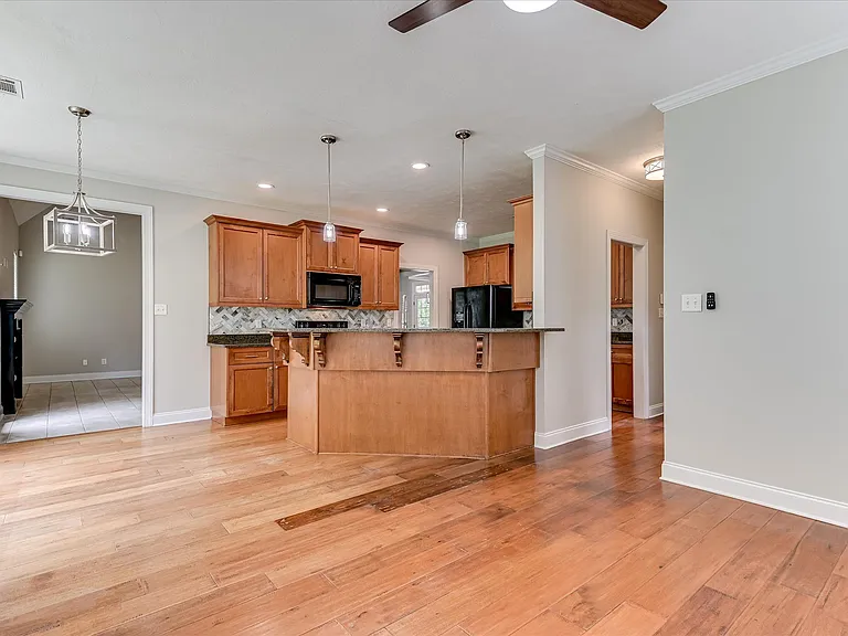 1111 Sumter Landing Cir — Photo 13
