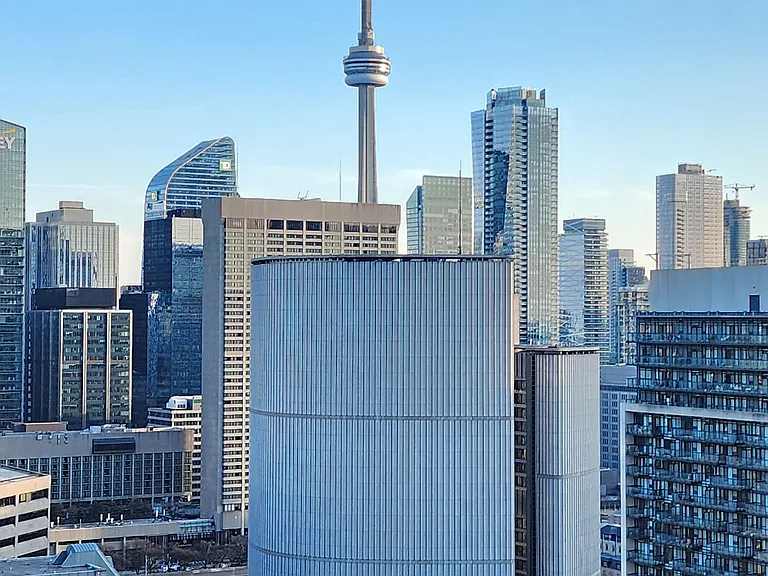 20 Edward St #2512 — Photo 19