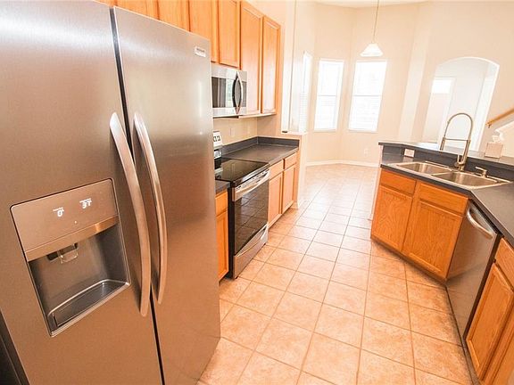 3rd image of 8254 Swann Hollow Dr