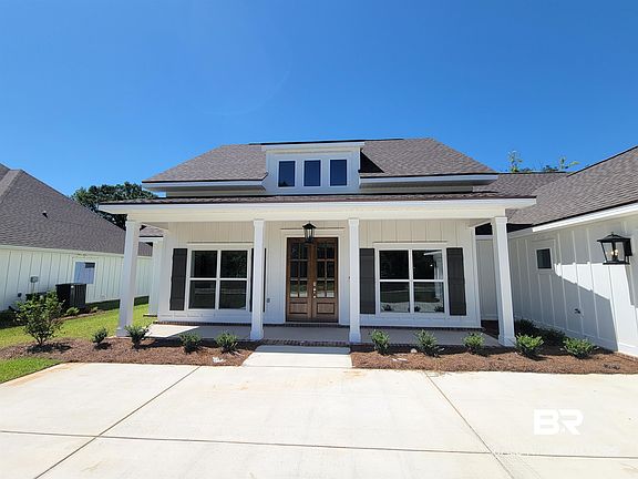 3rd image of 638 Kitfox Ave