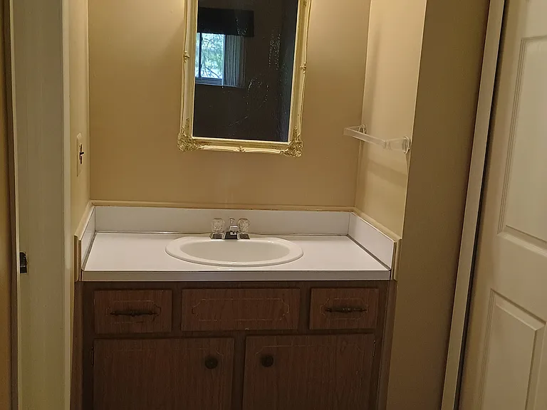 112 Stratford Ln #95 — Photo 30
