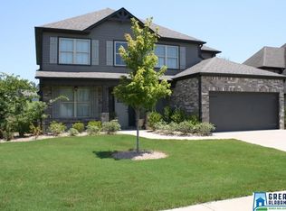 1060 Riviera Dr, Calera, AL 35040