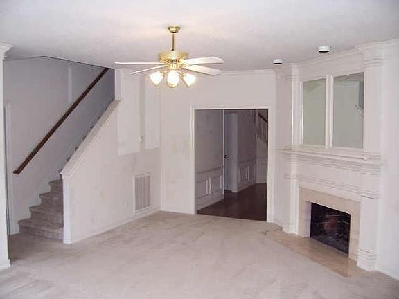 4th image of 3210 Wyndmere Dr