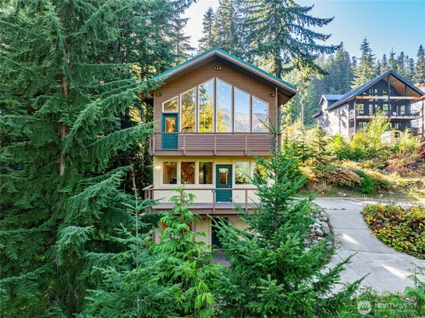 921 Snoqualmie Drive, Snoqualmie Pass, WA 98068