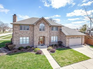 4857 W 106th Pl, Oak Lawn, IL 60453