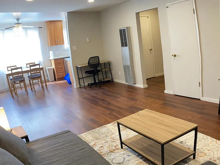 1691 Ontario Dr #3 — Photo 37
