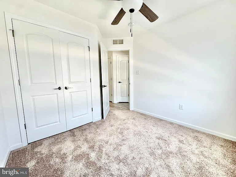 1066 Wickersham Way — Photo 20