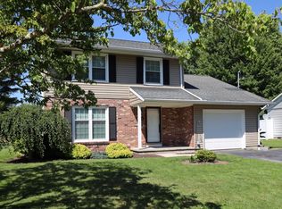 124 Riverview Dr, Elkins, WV 26241