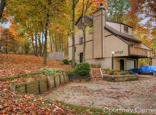 17717 Simmons Ave NE, Sand Lake, MI 49343