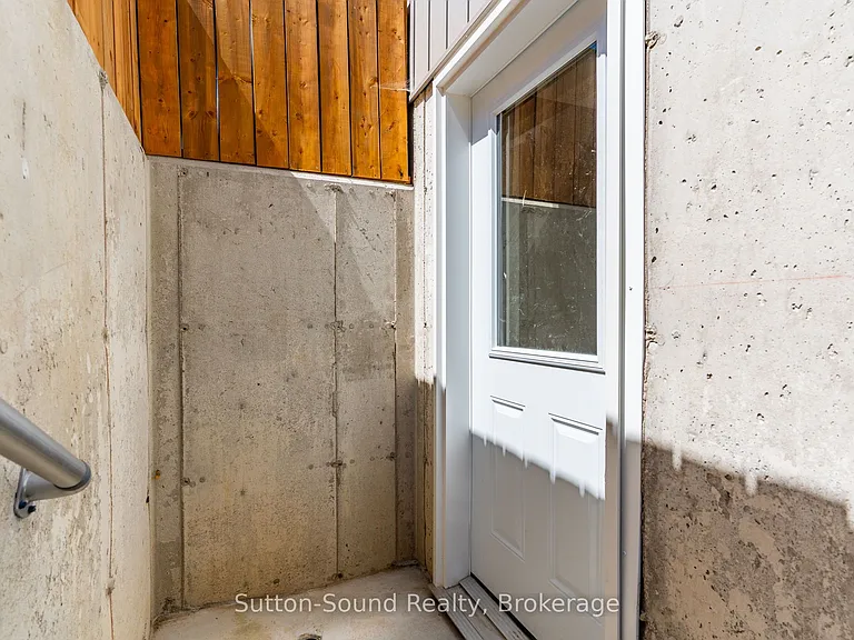 486 Dawson St #LOWER — Photo 5
