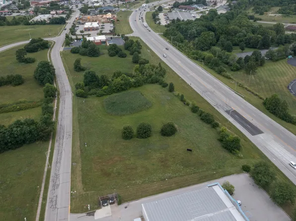 640 Bullion Blvd, Winchester, KY 40391