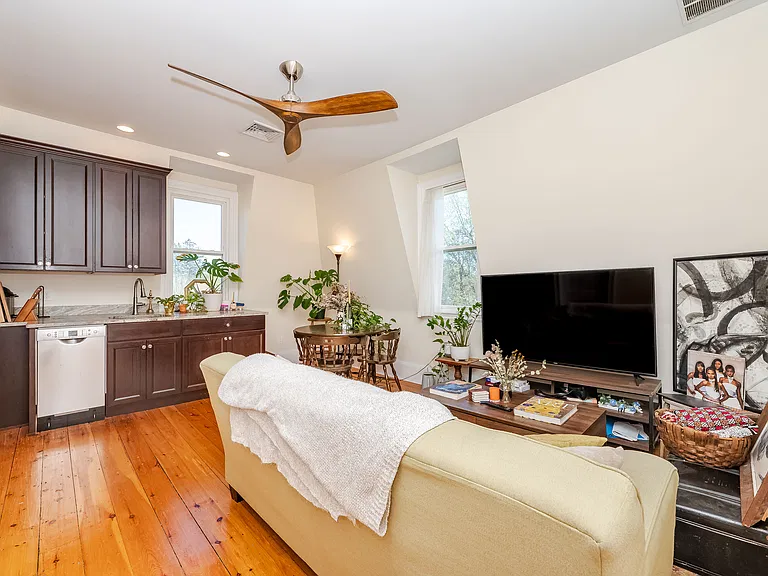 229 Miller Ave #6 — Photo 5