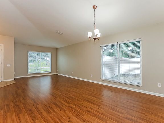 4th image of 10469 Hunters Haven Blvd