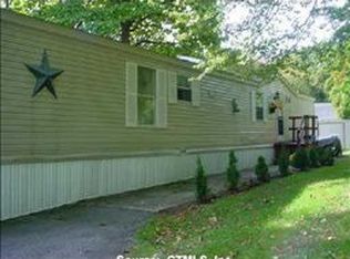 43 Jerome Rd, Uncasville, CT 06382