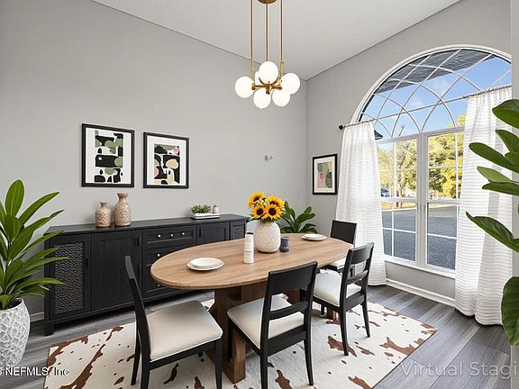 5th image of 2950 LAKESIDE VILLA Drive