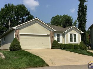 3549 SW Willow Brook Ln, Topeka, KS 66614