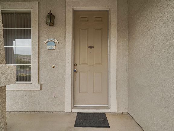 3rd image of 1952 Gentle Creek Drive